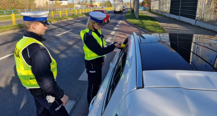 Pijany kaliszanin wsiadł za kierownicę. 45-latkowi grozi do 3 lat więzienia