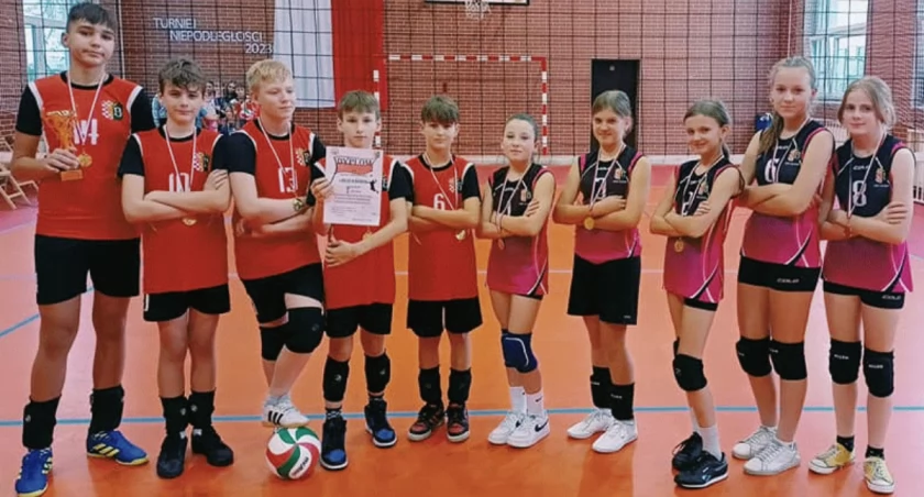 Turniej Niepodległości w Piłce Siatkowej – Blizanów 2023 