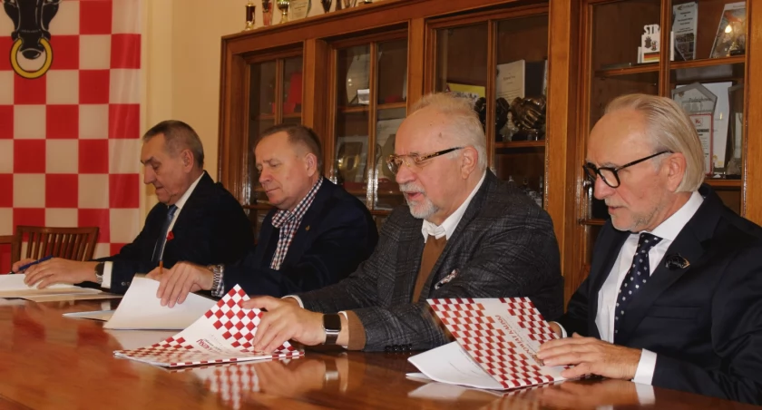 W przyszłym roku  z Rajska do Pietrzykowa po nowej drodze