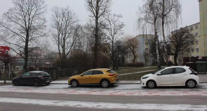 Dlaczego w Kaliszu ubywa miejsc parkingowych?