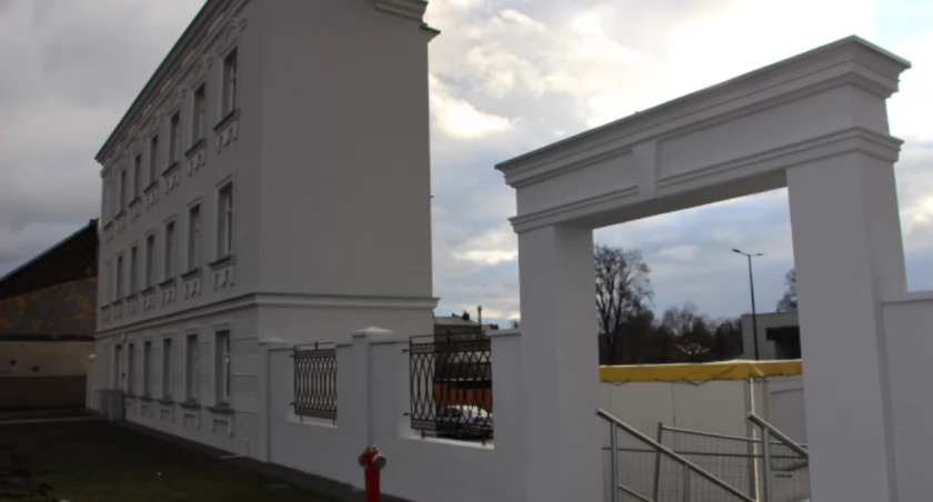 W tej kamienicy nikt  nie zamieszka