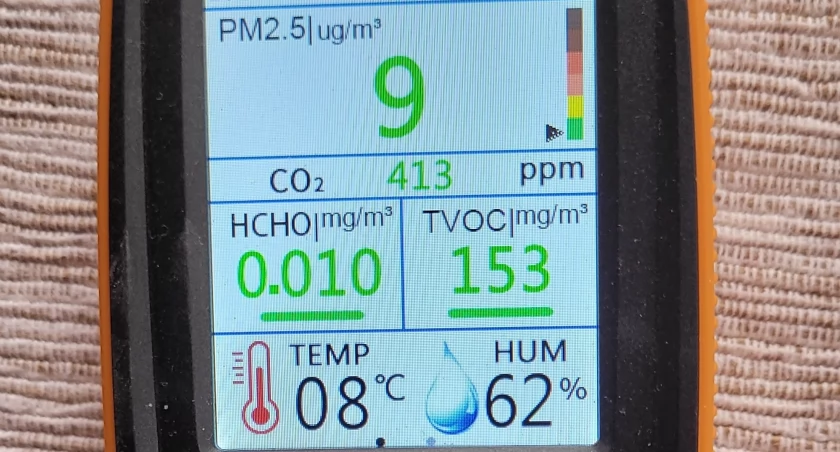 Kalisz przystąpił do programu Narodowego Funduszu Ochrony Środowiska i Gospodarki Wodnej ,,Ciepłe Mieszkanie’’. Projekt obejmuje m.in. dotację do wymiany kopciuchów, stolarki okiennej i drzwiowej oraz montaż wentylacji mechanicznej