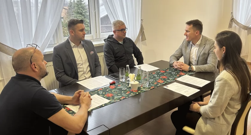 Burmistrz Stawiszyna nie żałuje pieniędzy na sport