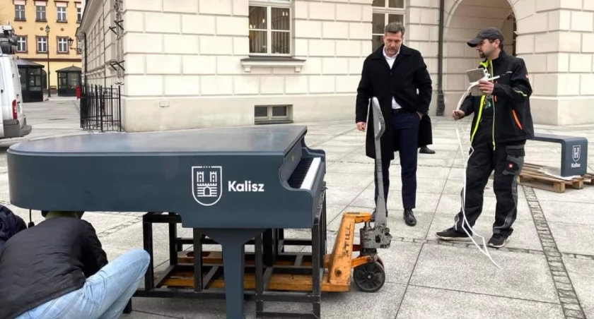 Fortepian powrócił na Rynek Główny! Zostanie już na stałe