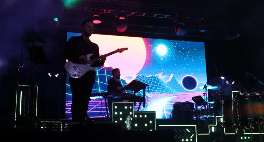Koncert z okazji Dnia Kobiet i tłumy ludzi na Kalisz Arenie [ZDJĘCIA]
