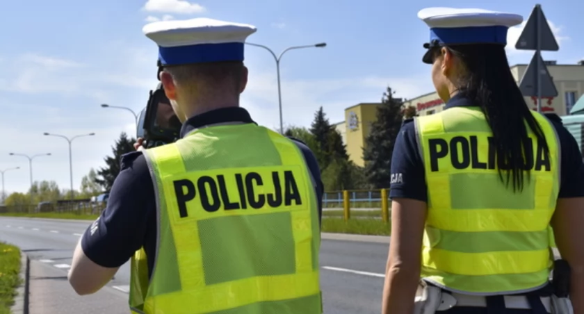 Pędziła ponad setką w obszarze zabudowanym. 21-latka pożegnała się z prawem jazdy