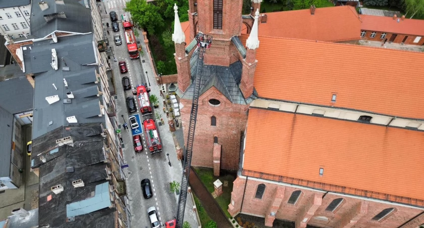 Katedra w ogniu! Tak ćwiczyli strażacy