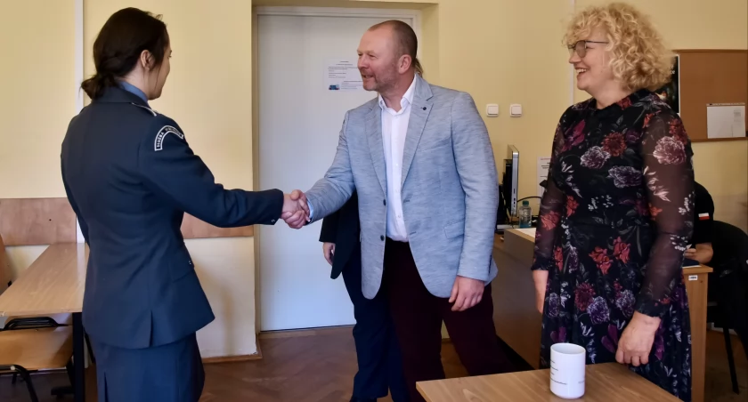 Pierwsi magistrowie Akademii  Wymiaru Sprawiedliwości!