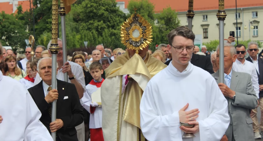 Procesja Bożego Ciała przeszła ulicami miasta