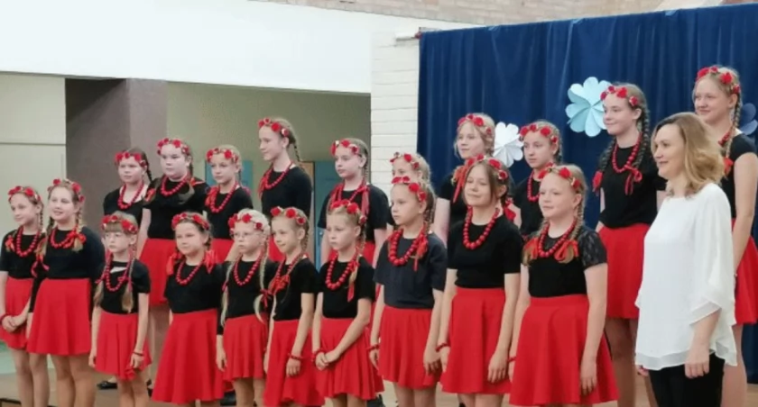 Złote Pasmo dla chóru ze szkoły w Zakrzynie