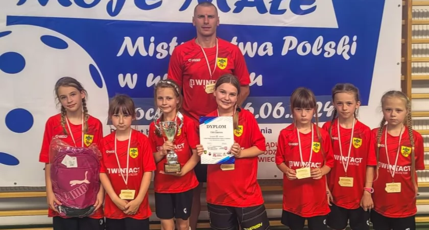 UKS Zakrzyn trzecią drużyną w Polsce