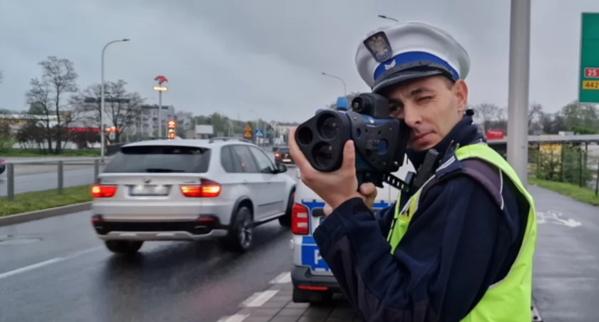 Już w pierwszą sobotę wakacji 7 kierowców straciło prawo jazdy