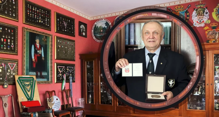 Otrzymał tytuł Honorowego Przyjaciela Kalisza