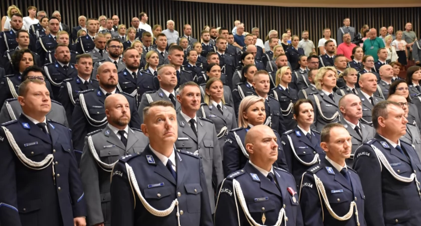 Święto Policji w Kaliszu. Były nagrody, awanse i odznaczenia 