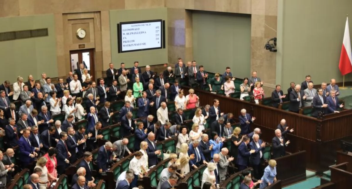 Nie poseł i posłanka a osoby poselskie - kolejny idiotyzm zwolenników nowomowy 