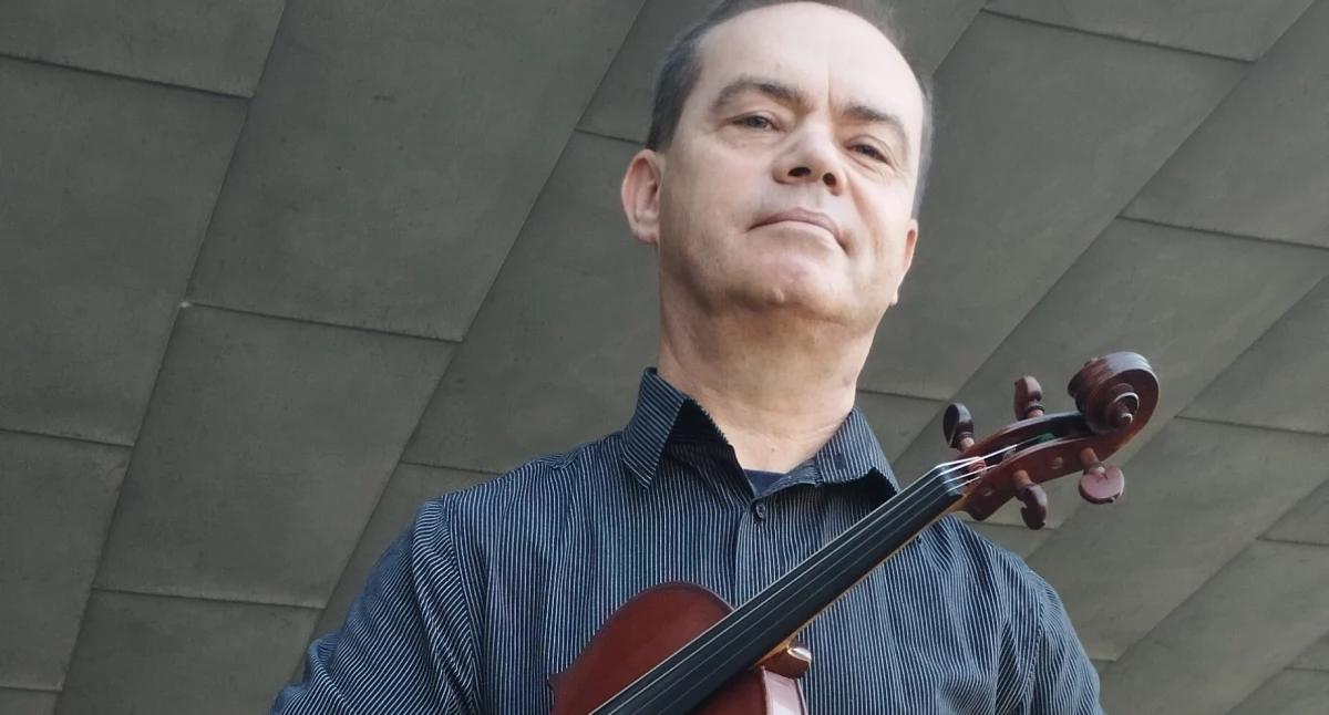 Z Kaliszem w sercu i z muzyką w Duszy: Arkadiusz Hylewski 
