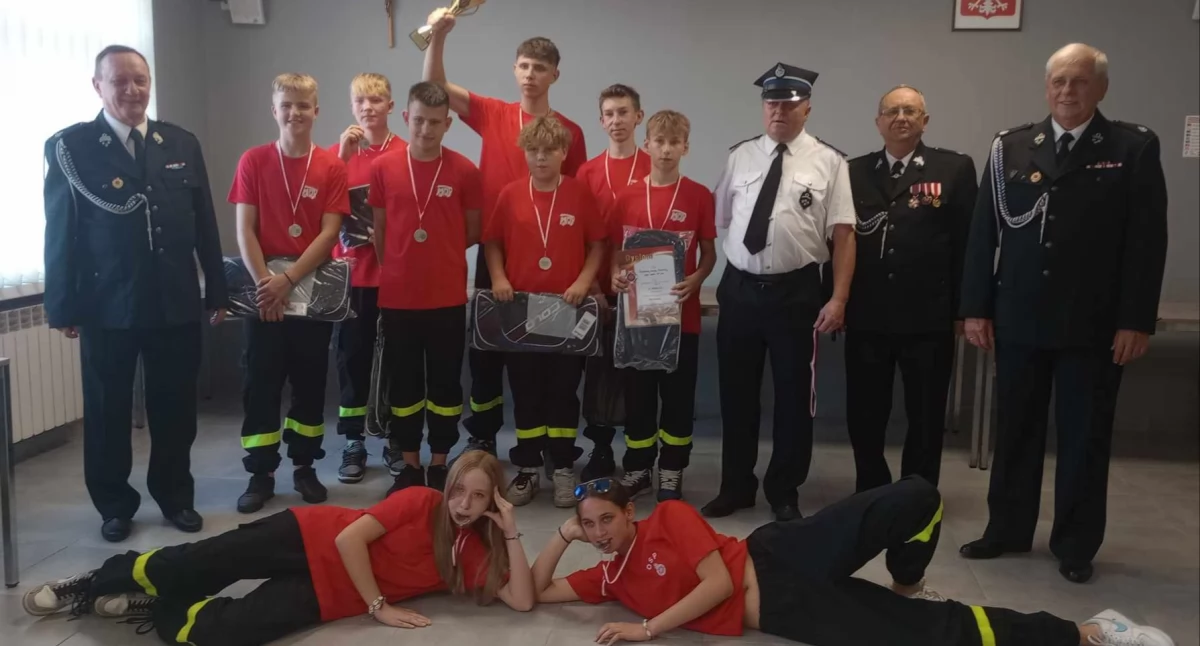 Nagrody dla Młodzieżowych Drużyn Pożarniczych OSP w gminie Blizanów