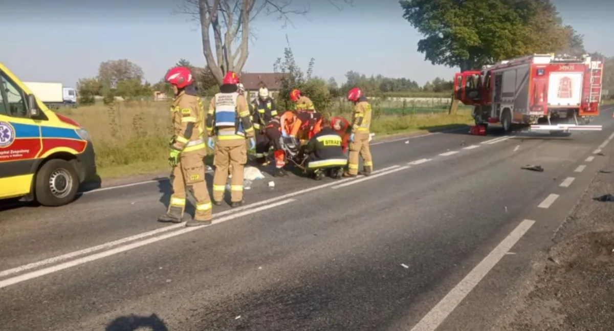 Wypadek w Józefowie koło Opatówka. Motocyklista zderzył się z osobówką