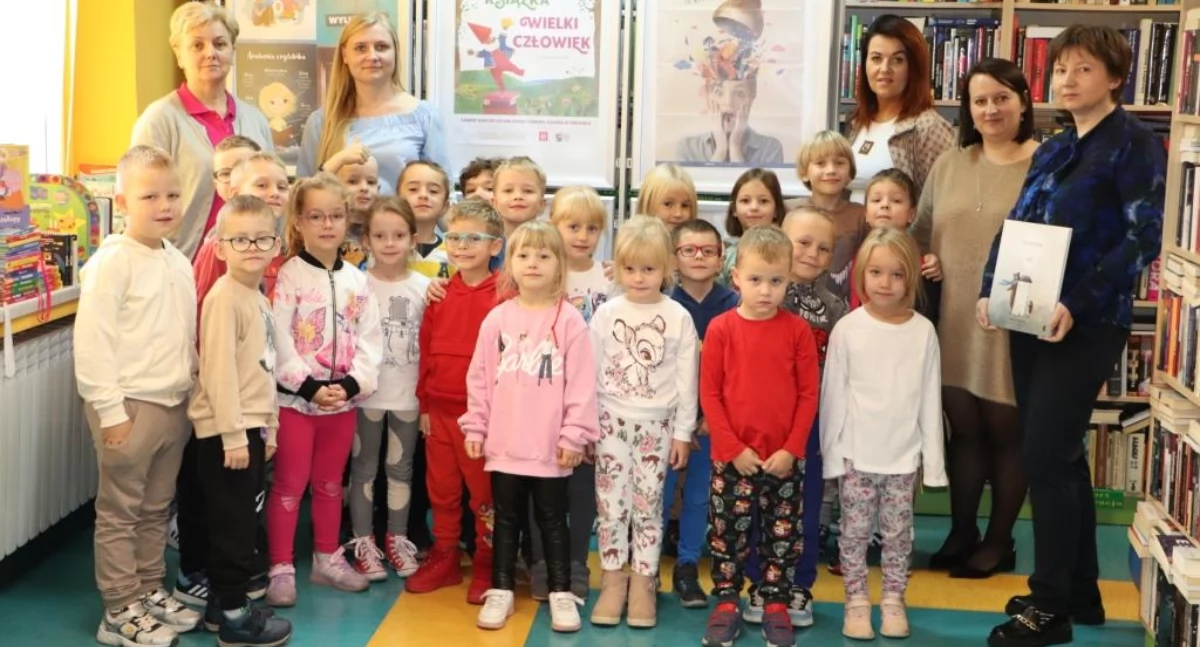 Bezpłatne książki i konkurs plastyczny dla przedszkolaków w blizanowskiej bibliotece