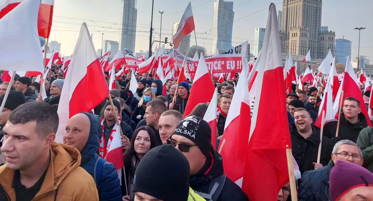 Kaliszanie wyjeżdżają na Marsz Niepodległości