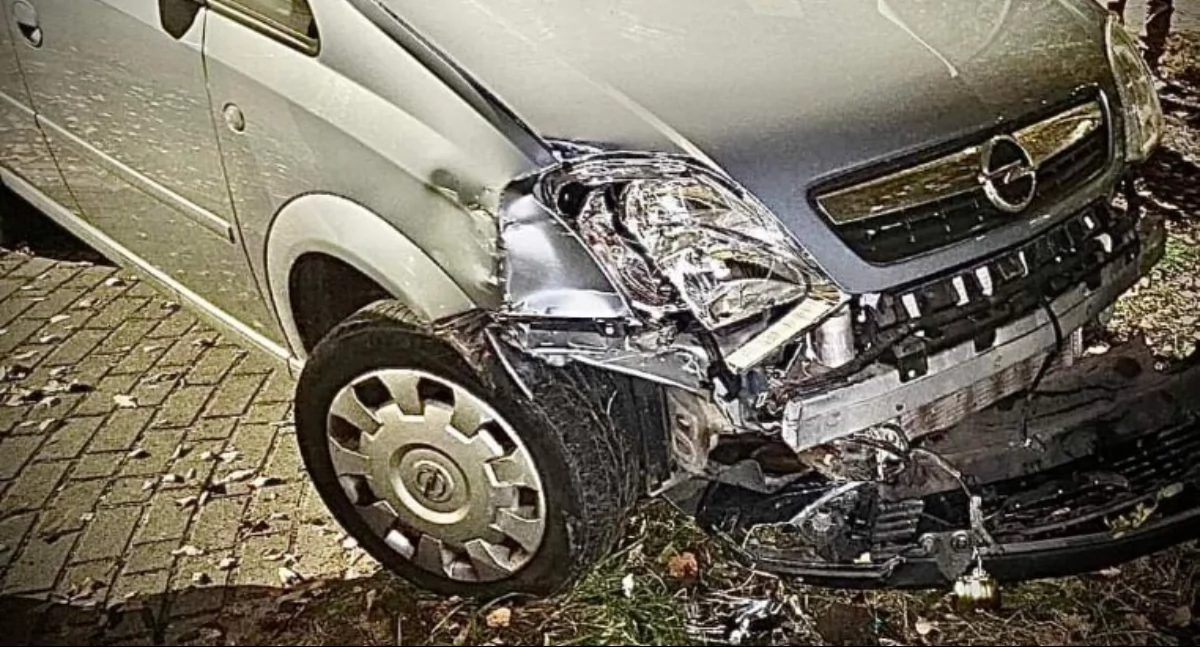 Rozbił dwa auta na Rypinku