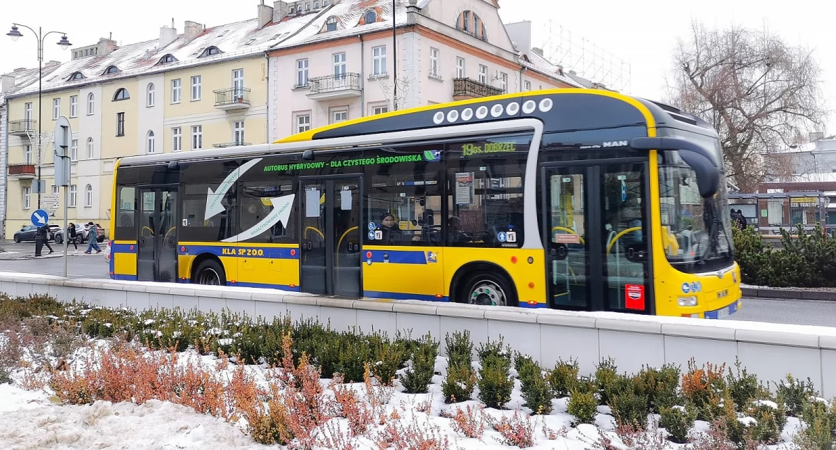 Kursy autobusów KLA w okresie Świąt Bożego Narodzenia i Nowego Roku
