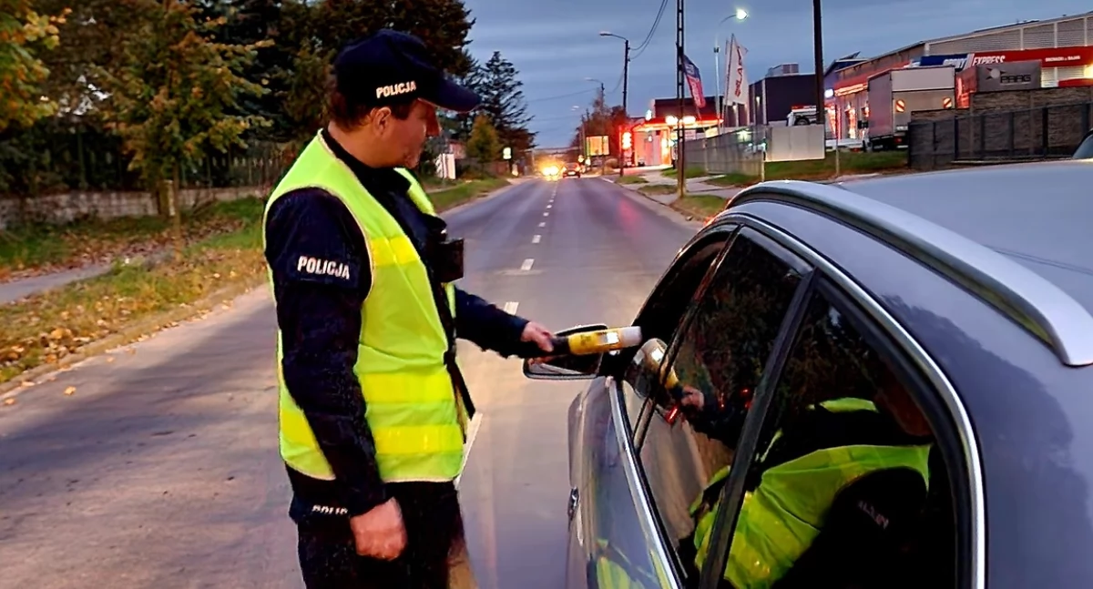 „Nie dawał sobie rady z prowadzeniem pojazdu”. Pijany kaliszanin wpadł podczas kontroli drogowej