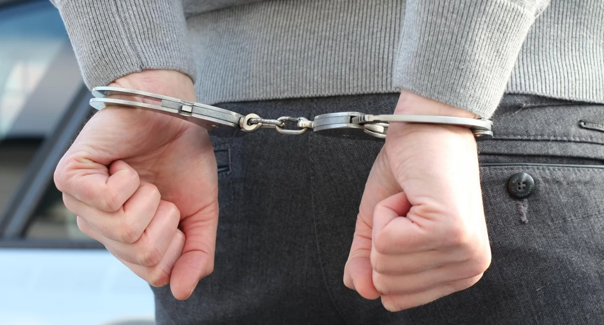 Kradł torebki na cmentarzach. Recydywista w rękach policji