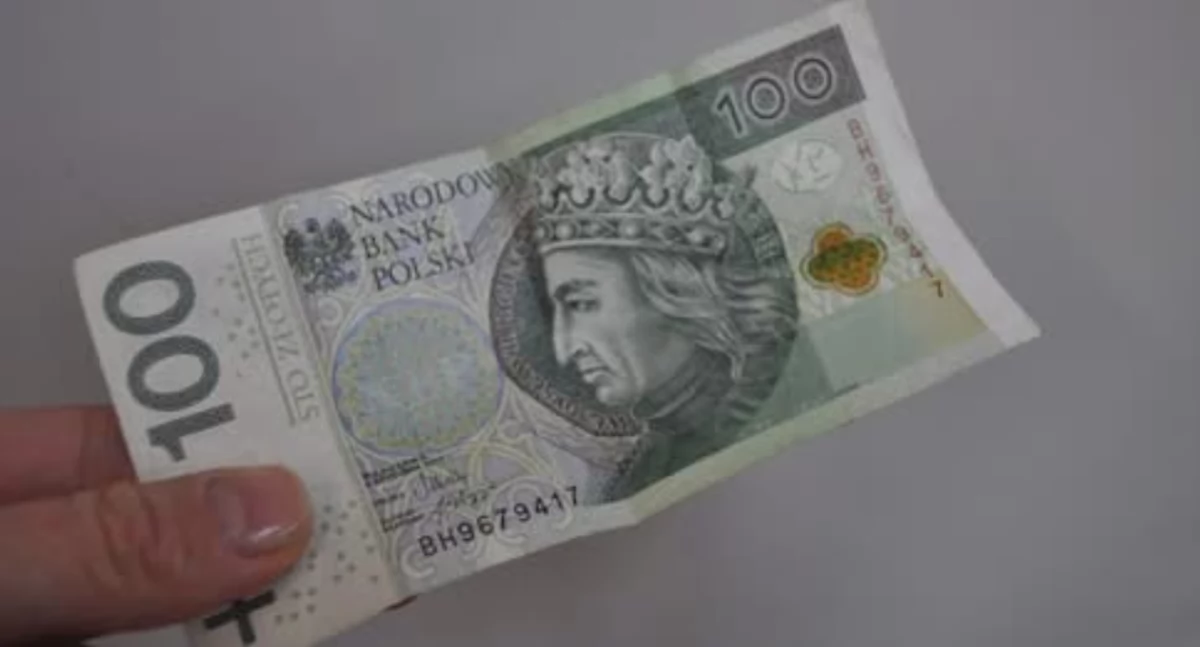 Złamał przepis, prowadził po pijanemu, a do tego zaproponował policjantom łapówkę 