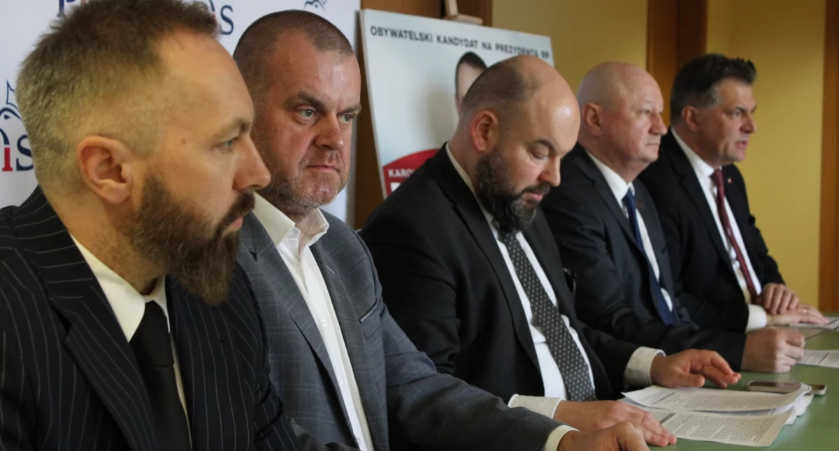 Zachęcają do głosowania na Karola Nawrockiego