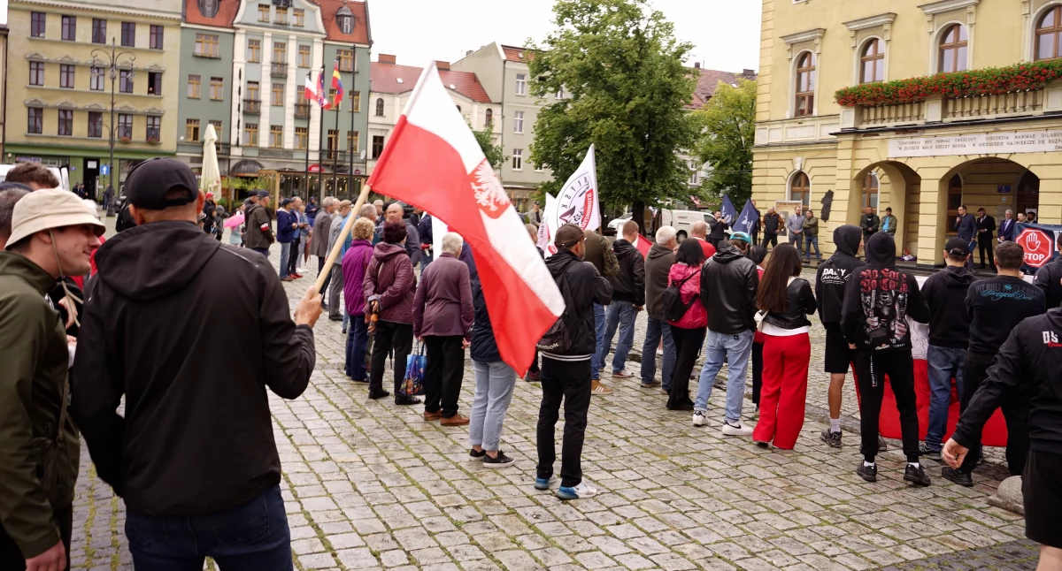 Protestowali przeciw masowej migracji