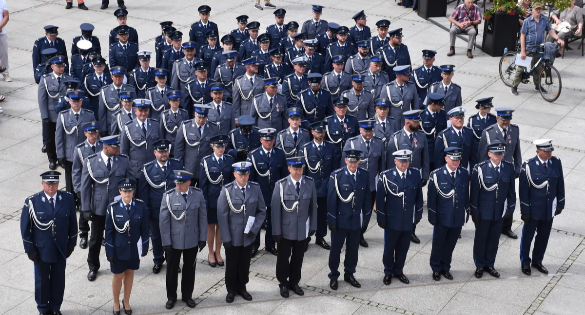 Awanse, nagrody, gratulacje, podziękowania. Policja obchodziła swoje święto
