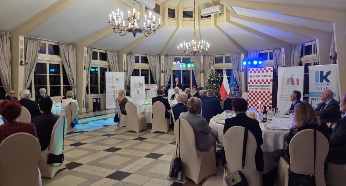 Uroczyste posiedzenie Obywatelskiego Parlamentu Seniorów w Pałacu Tłokinia – 10-lecie działalności