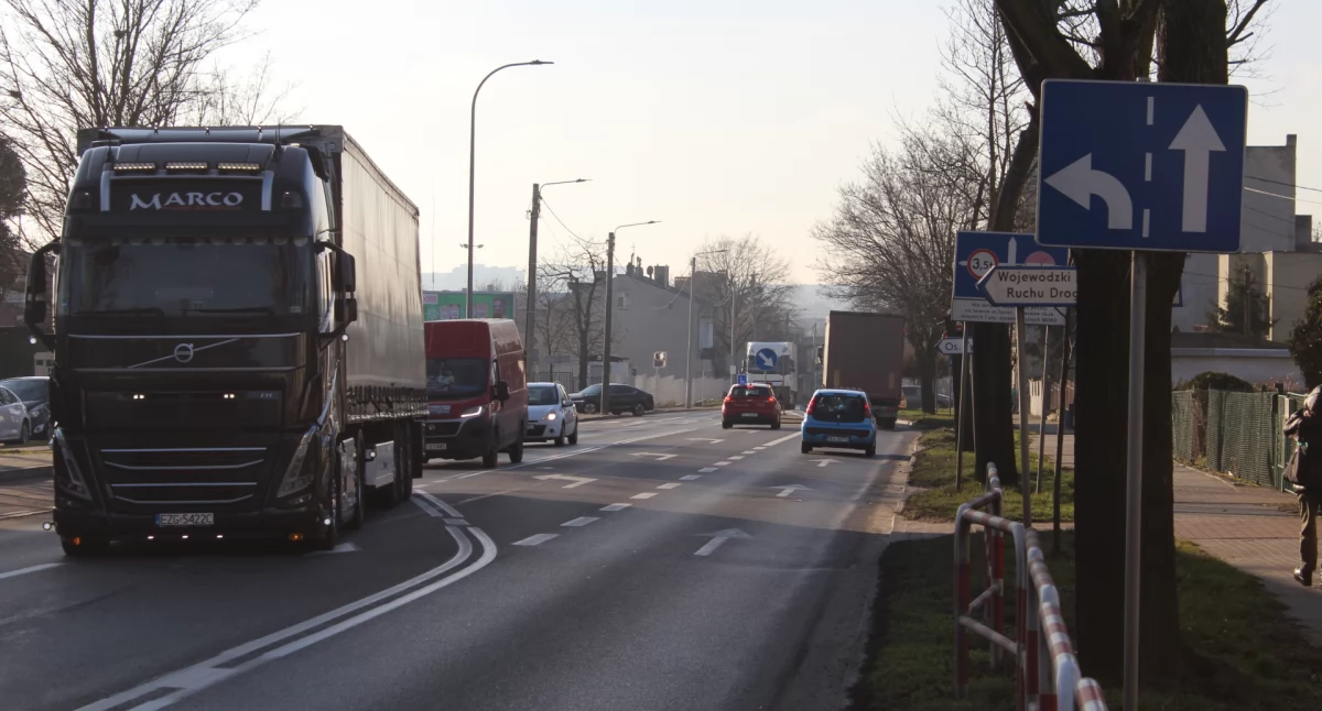 Nowe ścieżki rowerowe i chodniki