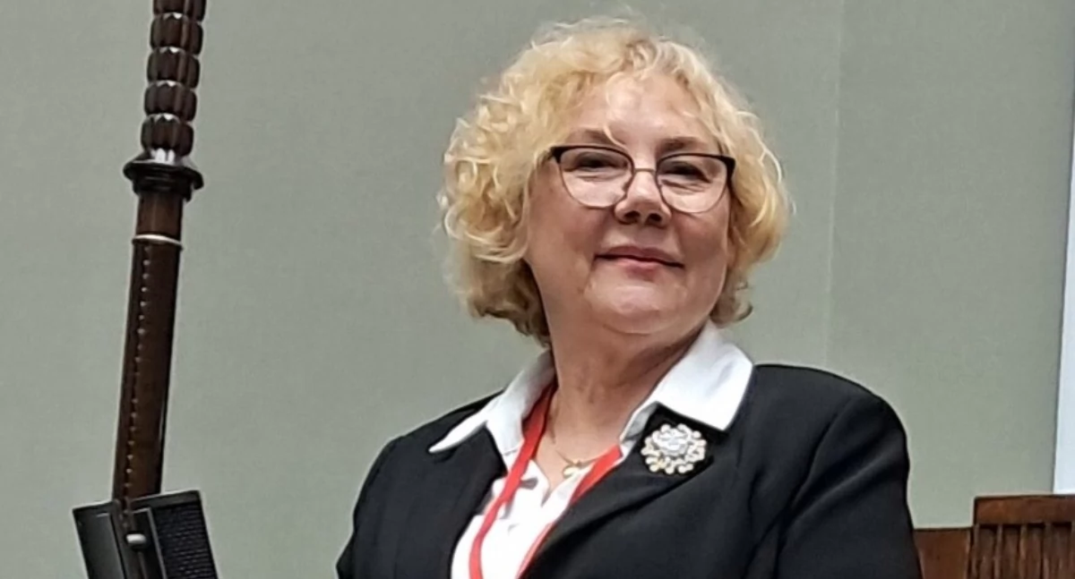 Ewa Woźniak: Brak wsparcia finansowego dla DPS – problem, o którym trzeba głośno mówić