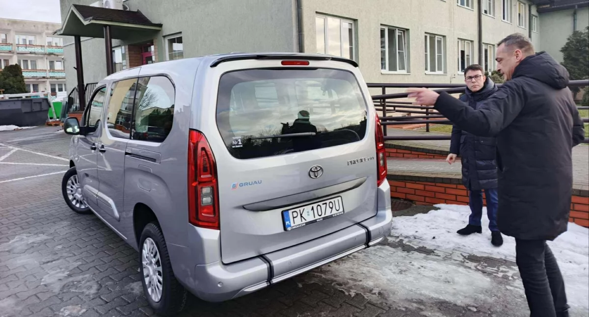 Nowy samochód dla Domu Pomocy Społecznej w Kaliszu