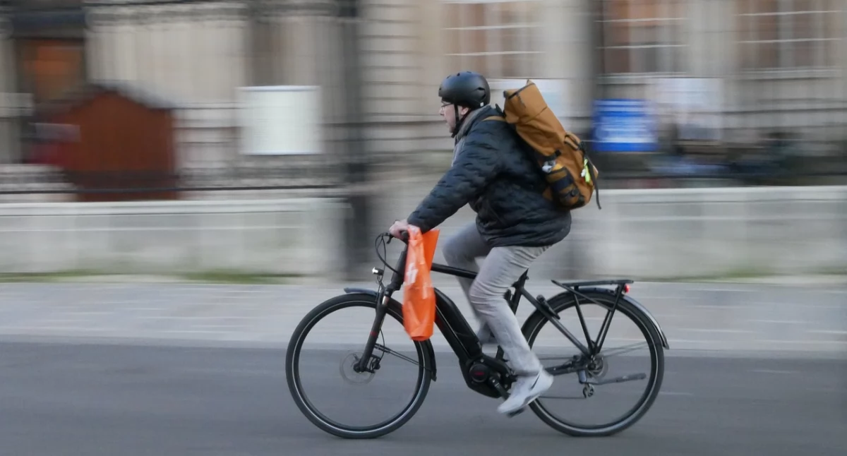 Strefy Czystego Transportu czyli „biedaki na rowery”