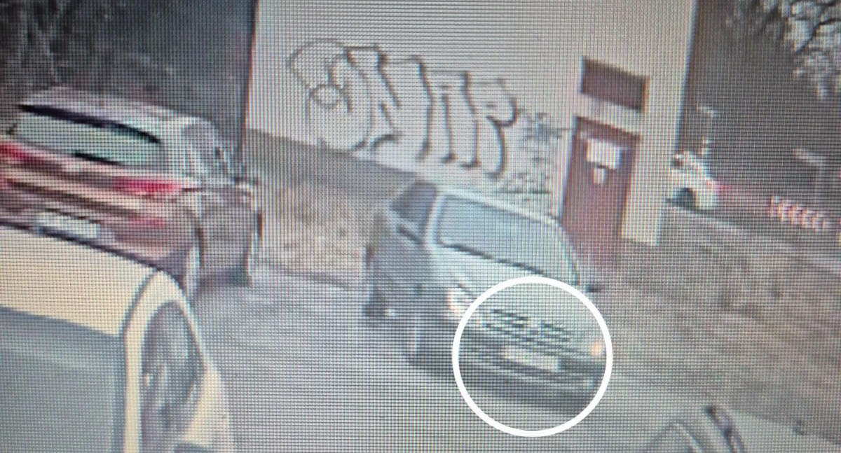 Na parkingu uderzył w  auto i odjechał