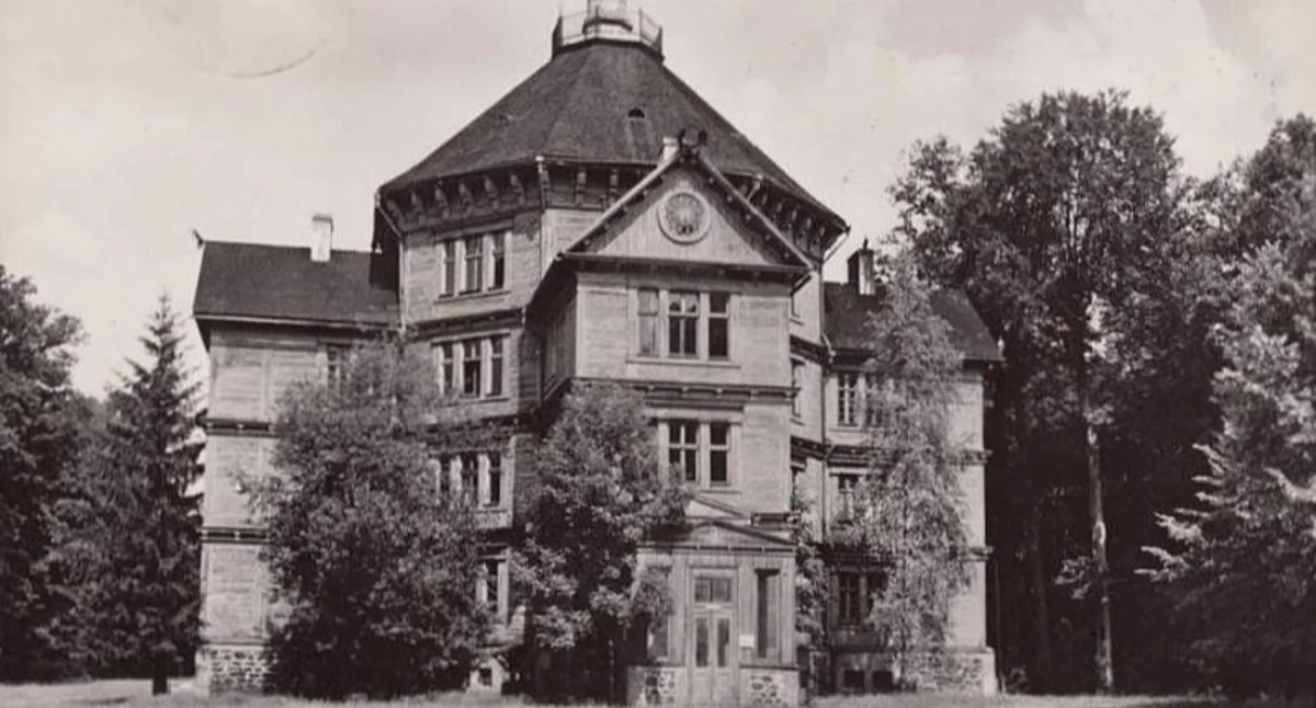 O właścicielach Antonina