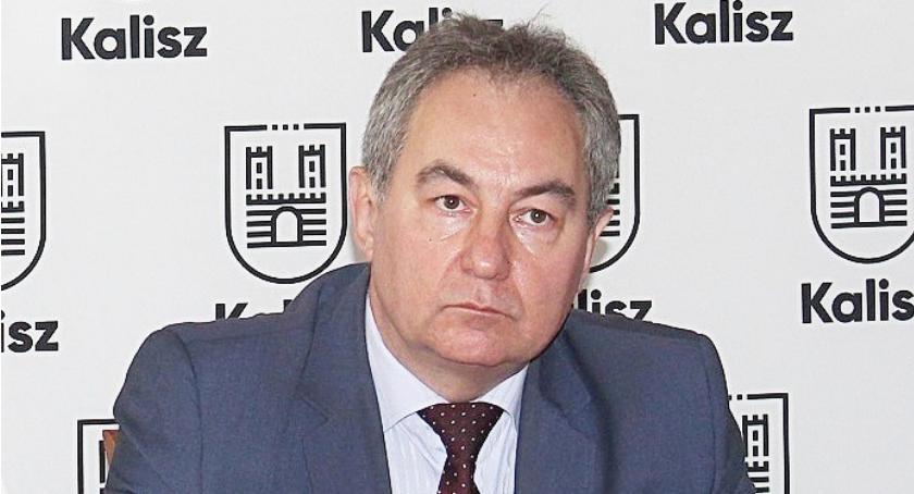 Gimnazja znikają,  nauczyciele stracą pracę?  