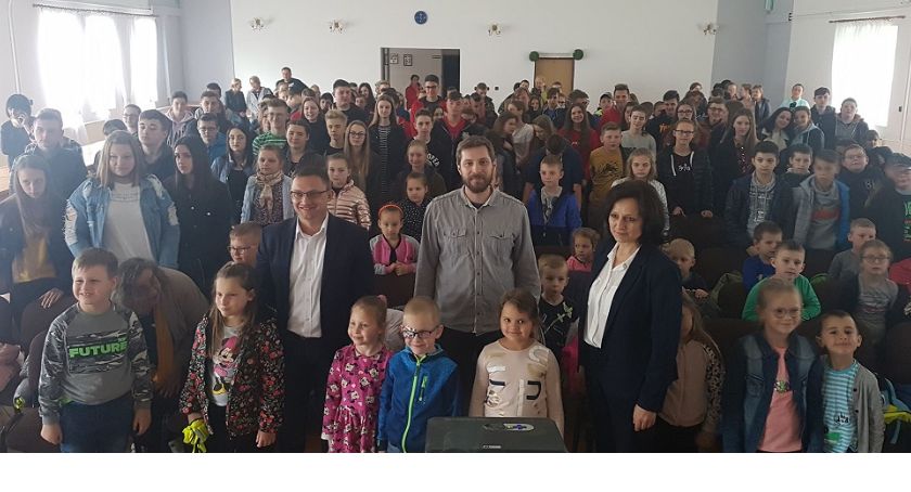 Maluchem przez Afrykę. Spotkanie autorskie z Arkadym Pawłem Fiedlerem w Cekowie-Kolonii