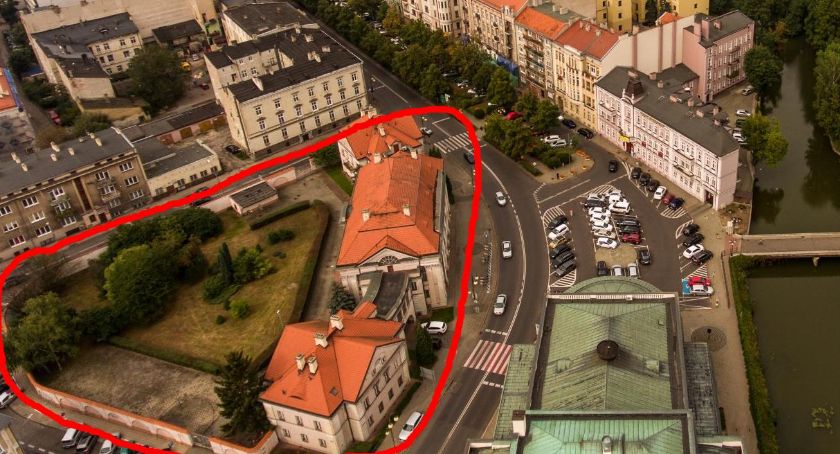 PWSZ w Kaliszu otrzyma na własność zabytkowy budynek – byłą siedzibę Banku Gospodarstwa Krajowego 