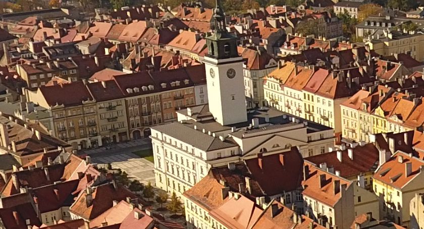 Protest budowlańca przeciwko wizjom prezydenta architekta