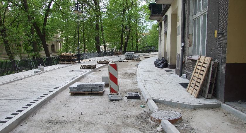Skończyli budowę czterech ulic, przed nimi kolejne