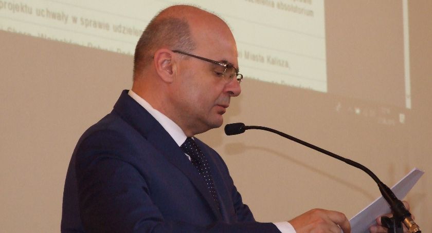 Mieszkańcy Szczypiornickiej potrzebują chodnika
