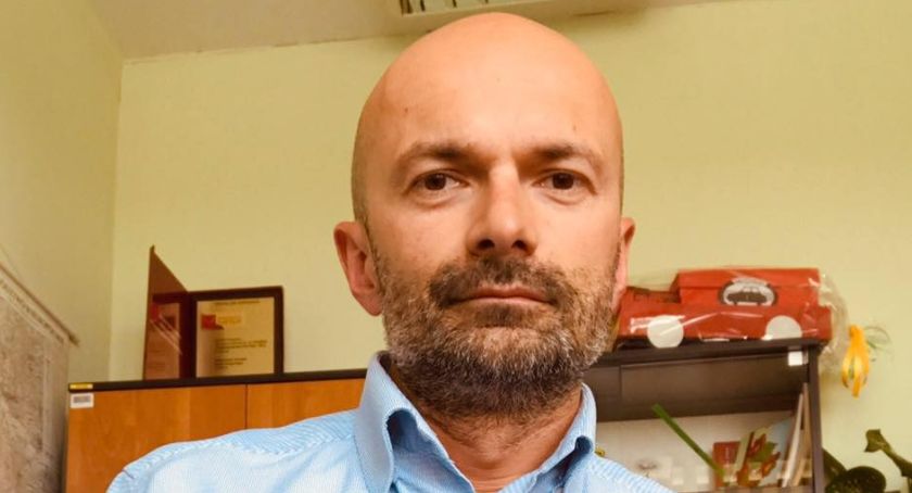 Co zrobić z terenem przy Żwirki i Wigury?