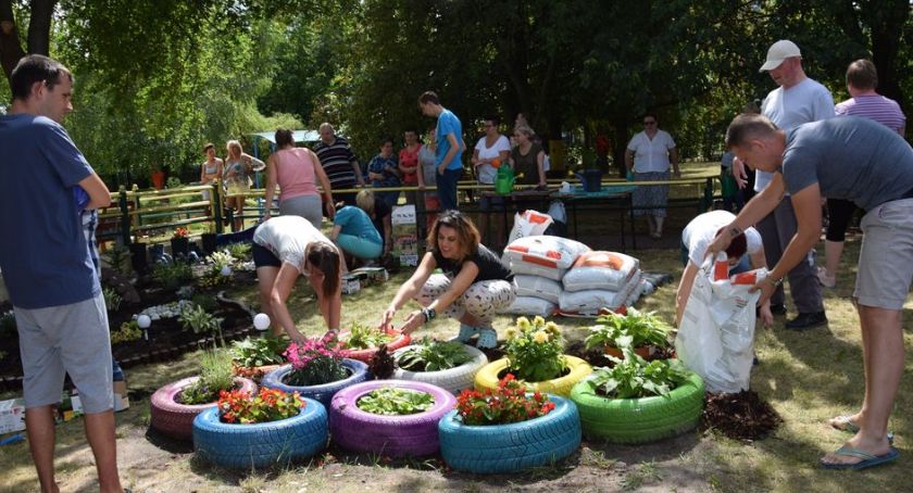 Piknik ogrodniczy w Środowiskowym Domu Samopomocy ,,Tulipan” 