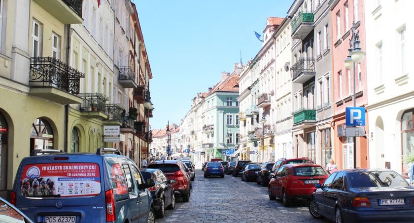 Kalisz. Kurs na woonerfy. Miasto ogłosiło  kolejny przetarg