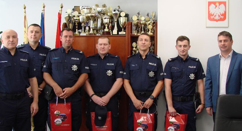 Policjanci wyróżnieni za ratowanie tonących