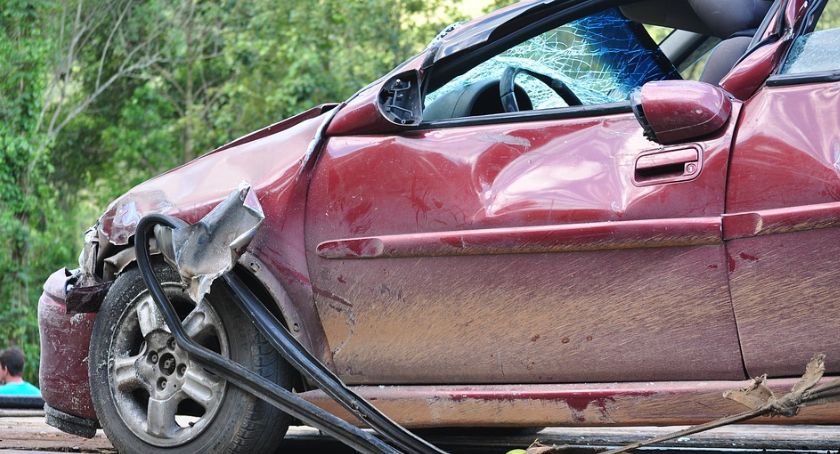Wypadek na Skarszewskiej, trzy osoby ranne